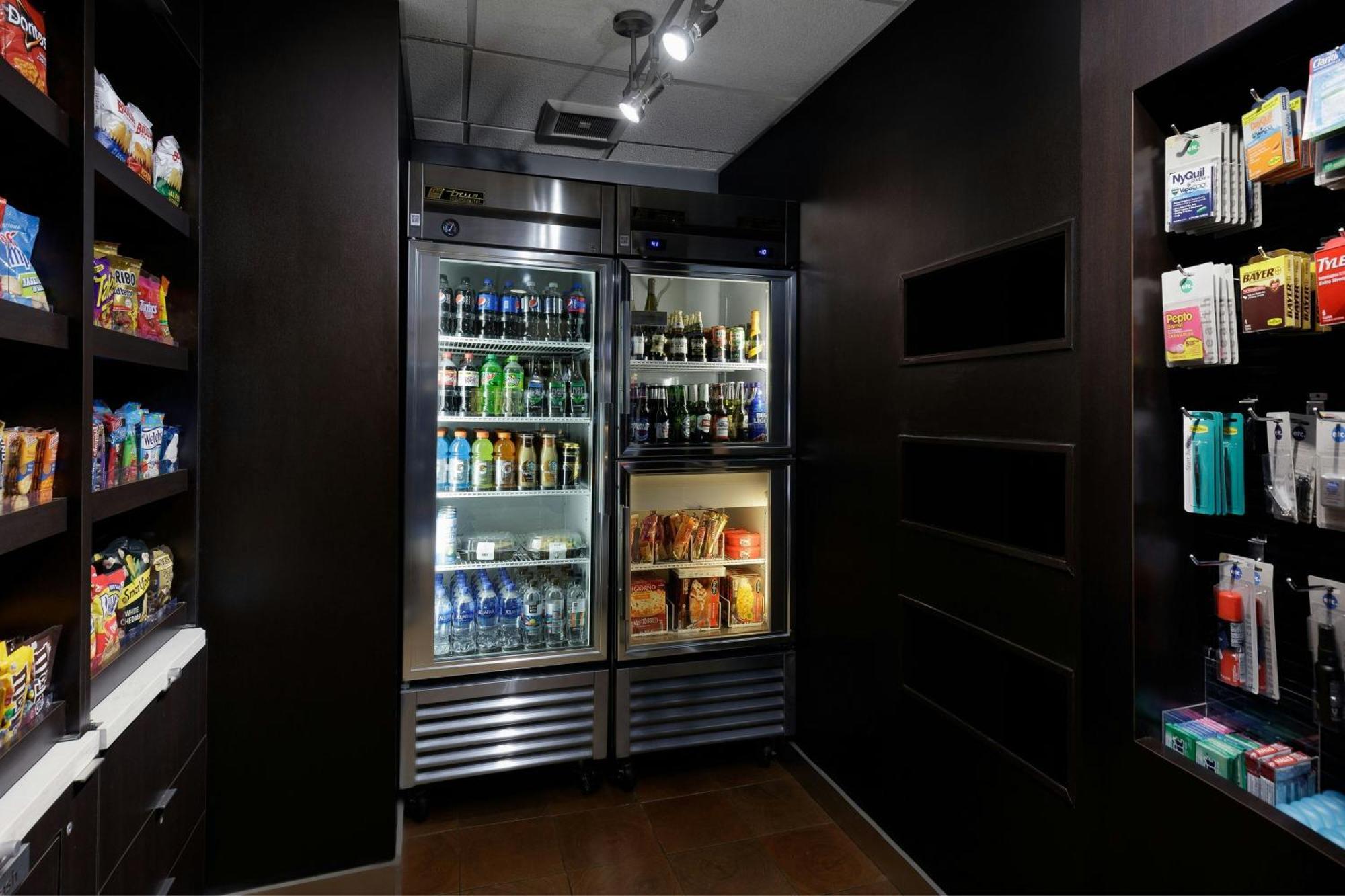 丹佛中央公园万豪万怡酒店 DEN 外观 照片